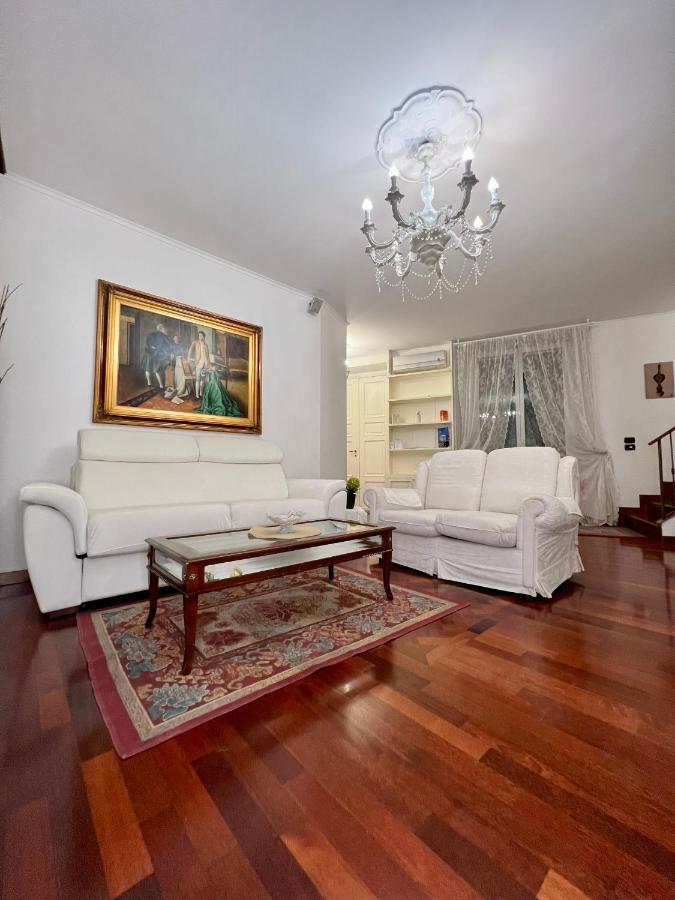 Casa Vacanze Maridy Napoli Eksteriør bilde