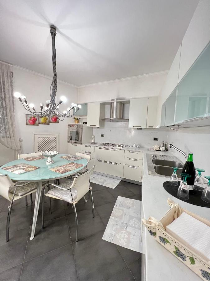 Casa Vacanze Maridy Napoli Eksteriør bilde